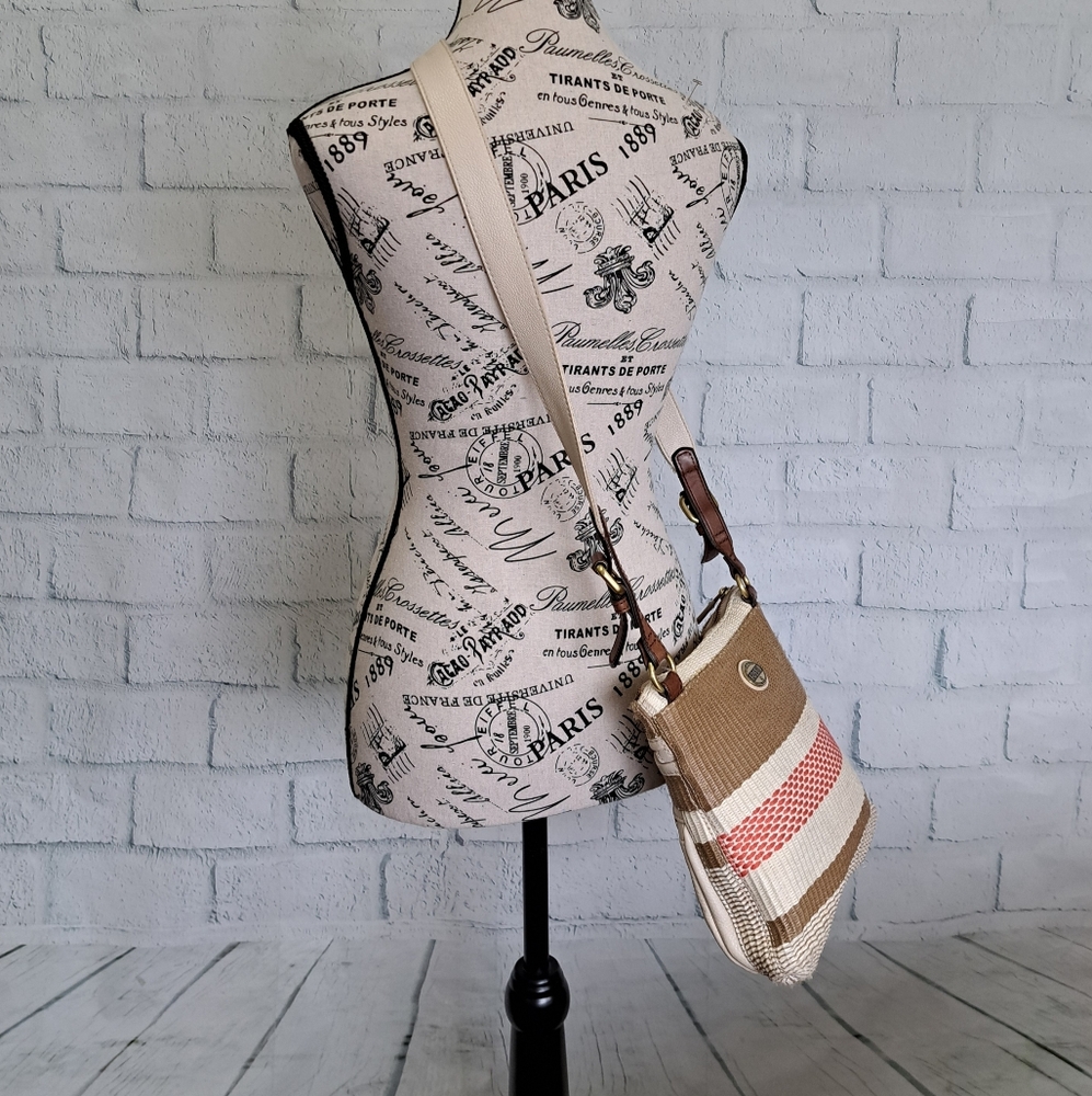Fossil midsz leather shoulder or crossbody bag - Picture 2 of 16
